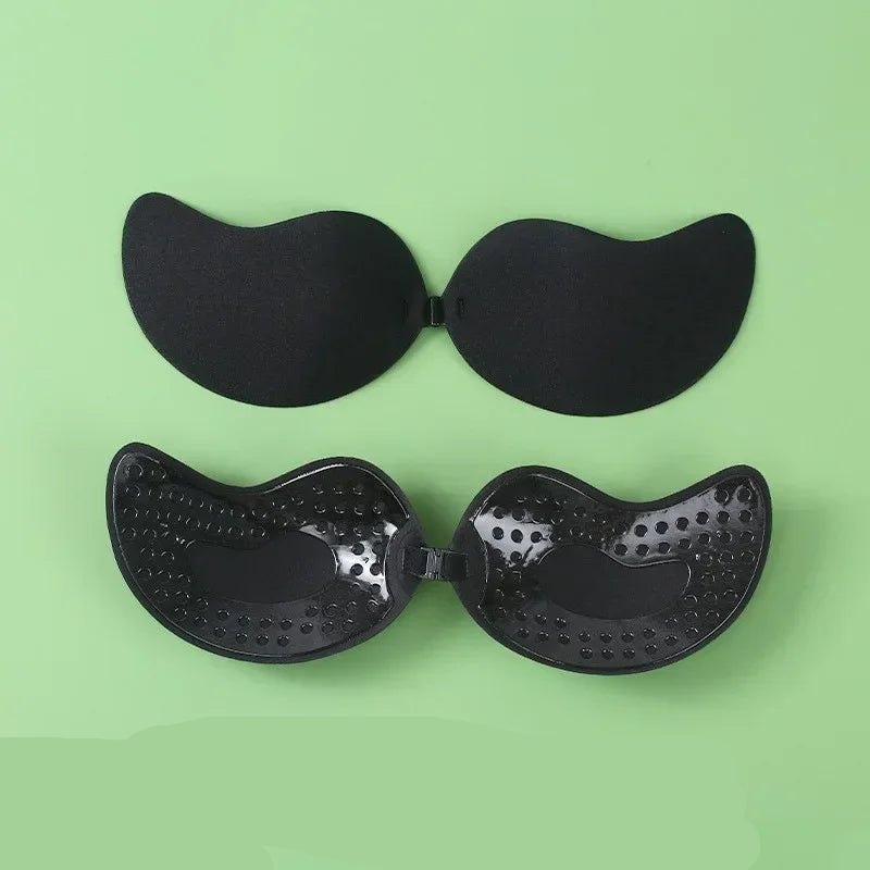 Soutien gorge adhésif style sans dos
